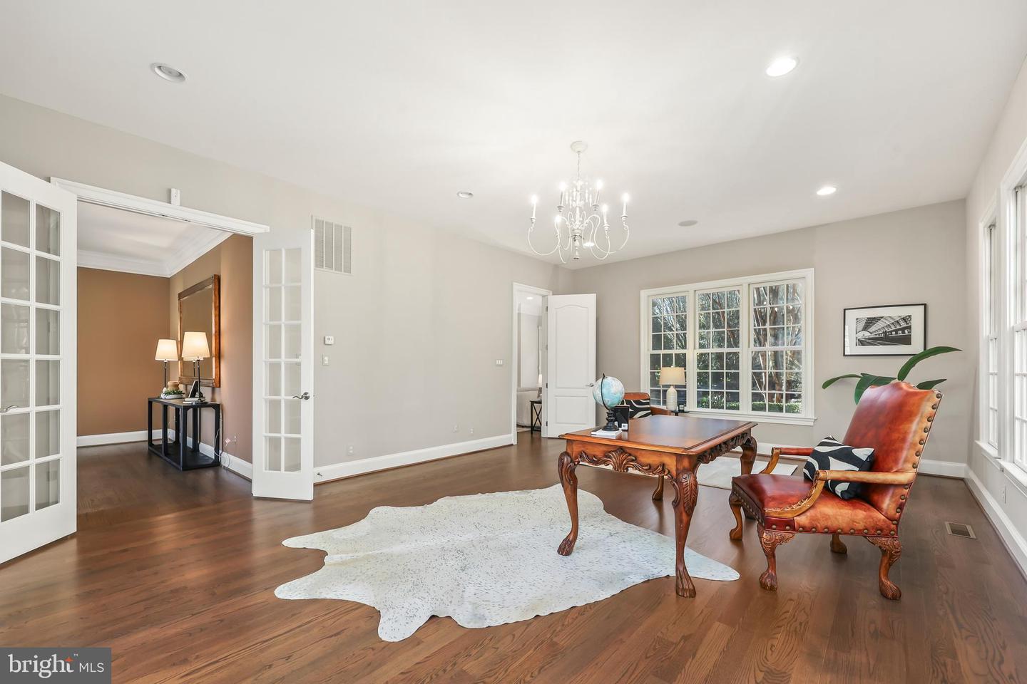 8340 SPRINGHAVEN GARDEN LN, MCLEAN, Virginia 22102, 5 Bedrooms Bedrooms, ,6 BathroomsBathrooms,Residential,For sale,8340 SPRINGHAVEN GARDEN LN,VAFX2280246 MLS # VAFX2280246