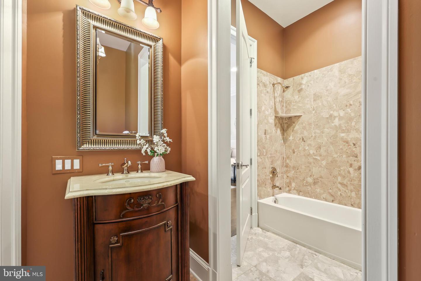 8340 SPRINGHAVEN GARDEN LN, MCLEAN, Virginia 22102, 5 Bedrooms Bedrooms, ,6 BathroomsBathrooms,Residential,For sale,8340 SPRINGHAVEN GARDEN LN,VAFX2280246 MLS # VAFX2280246