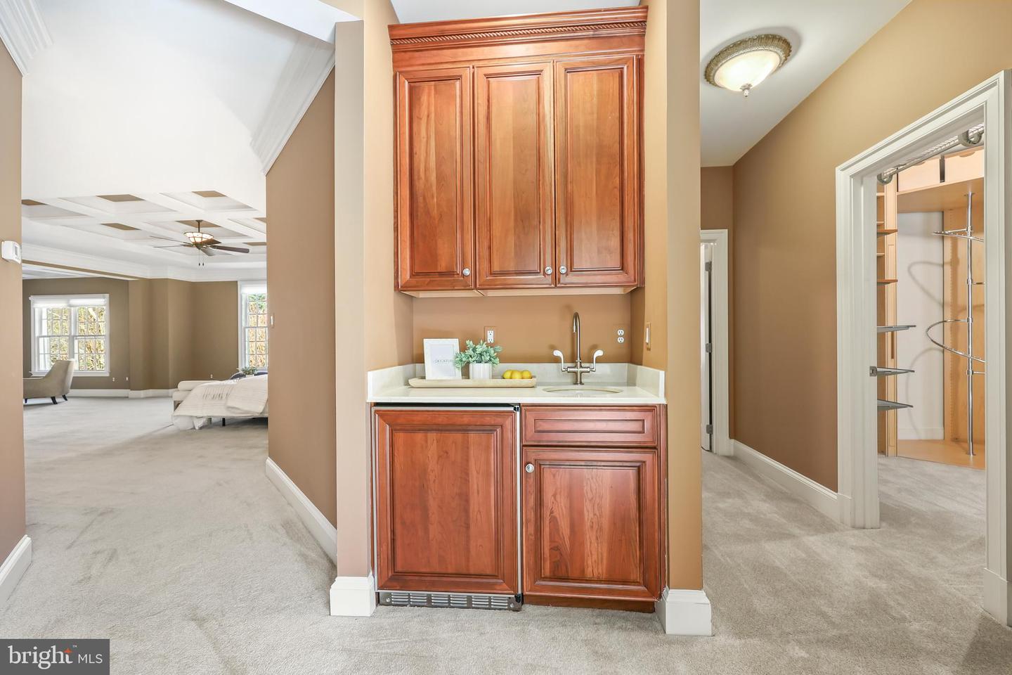 8340 SPRINGHAVEN GARDEN LN, MCLEAN, Virginia 22102, 5 Bedrooms Bedrooms, ,6 BathroomsBathrooms,Residential,For sale,8340 SPRINGHAVEN GARDEN LN,VAFX2280246 MLS # VAFX2280246