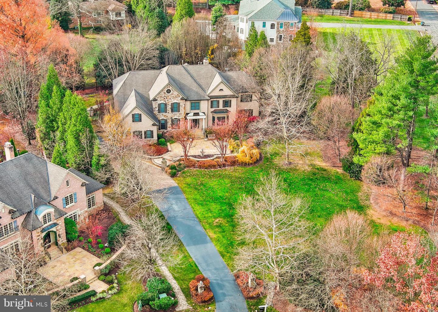 8340 SPRINGHAVEN GARDEN LN, MCLEAN, Virginia 22102, 5 Bedrooms Bedrooms, ,6 BathroomsBathrooms,Residential,For sale,8340 SPRINGHAVEN GARDEN LN,VAFX2280246 MLS # VAFX2280246