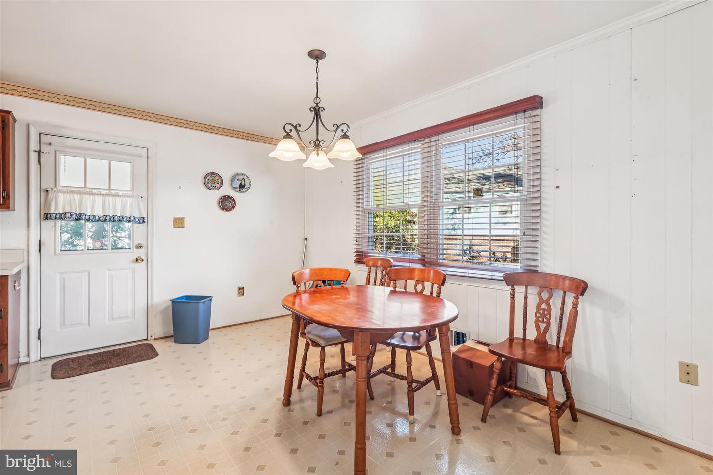 7013 STONE MILL PL, ALEXANDRIA, Virginia 22306, 4 Bedrooms Bedrooms, ,3 BathroomsBathrooms,Residential,For sale,7013 STONE MILL PL,VAFX2280256 MLS # VAFX2280256