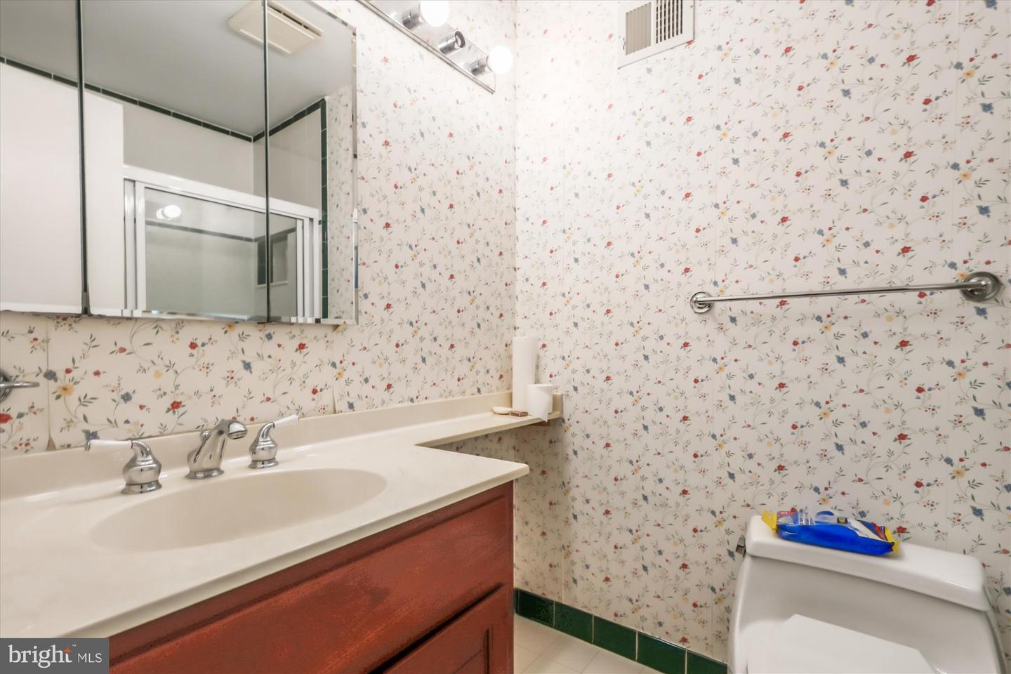 7013 STONE MILL PL, ALEXANDRIA, Virginia 22306, 4 Bedrooms Bedrooms, ,3 BathroomsBathrooms,Residential,For sale,7013 STONE MILL PL,VAFX2280256 MLS # VAFX2280256