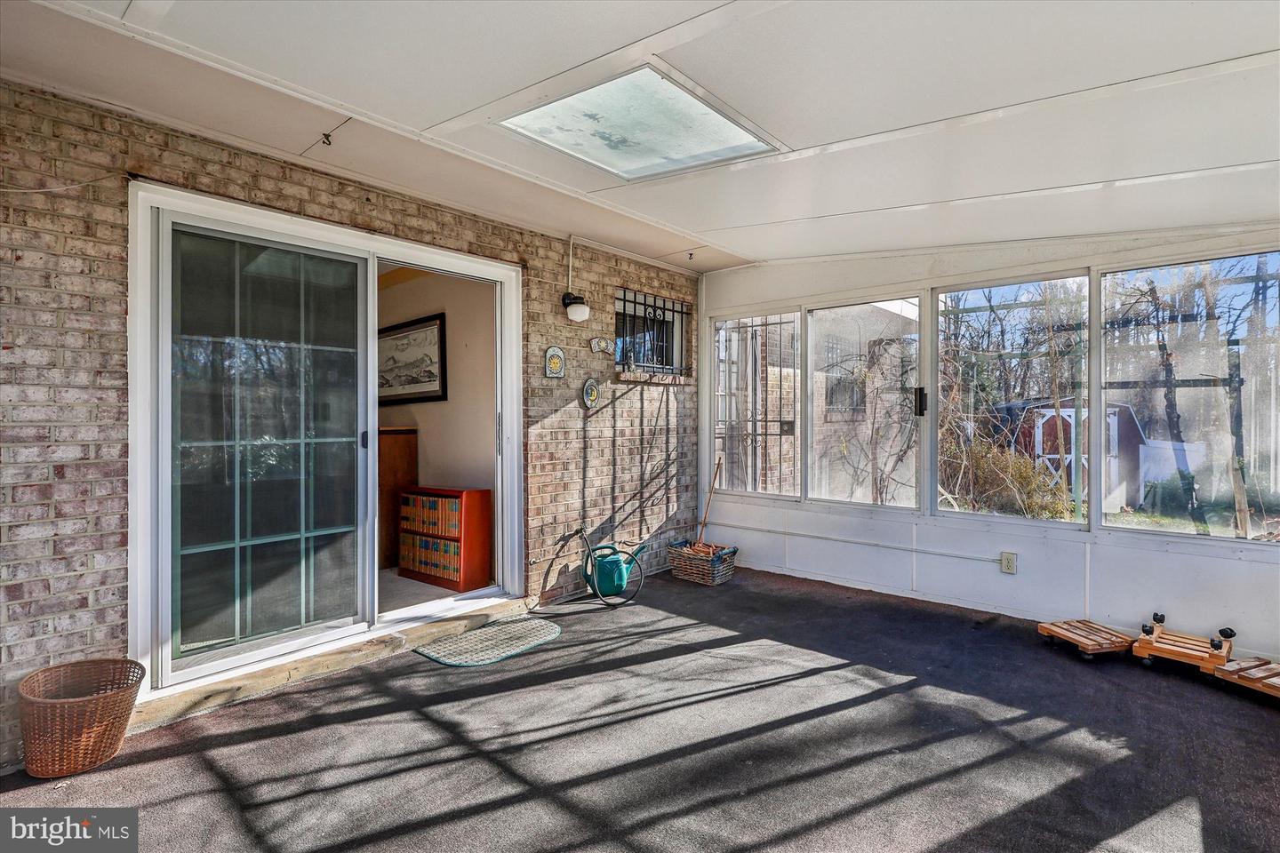 7013 STONE MILL PL, ALEXANDRIA, Virginia 22306, 4 Bedrooms Bedrooms, ,3 BathroomsBathrooms,Residential,For sale,7013 STONE MILL PL,VAFX2280256 MLS # VAFX2280256