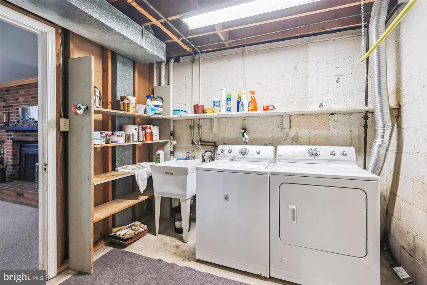 7013 STONE MILL PL, ALEXANDRIA, Virginia 22306, 4 Bedrooms Bedrooms, ,3 BathroomsBathrooms,Residential,For sale,7013 STONE MILL PL,VAFX2280256 MLS # VAFX2280256