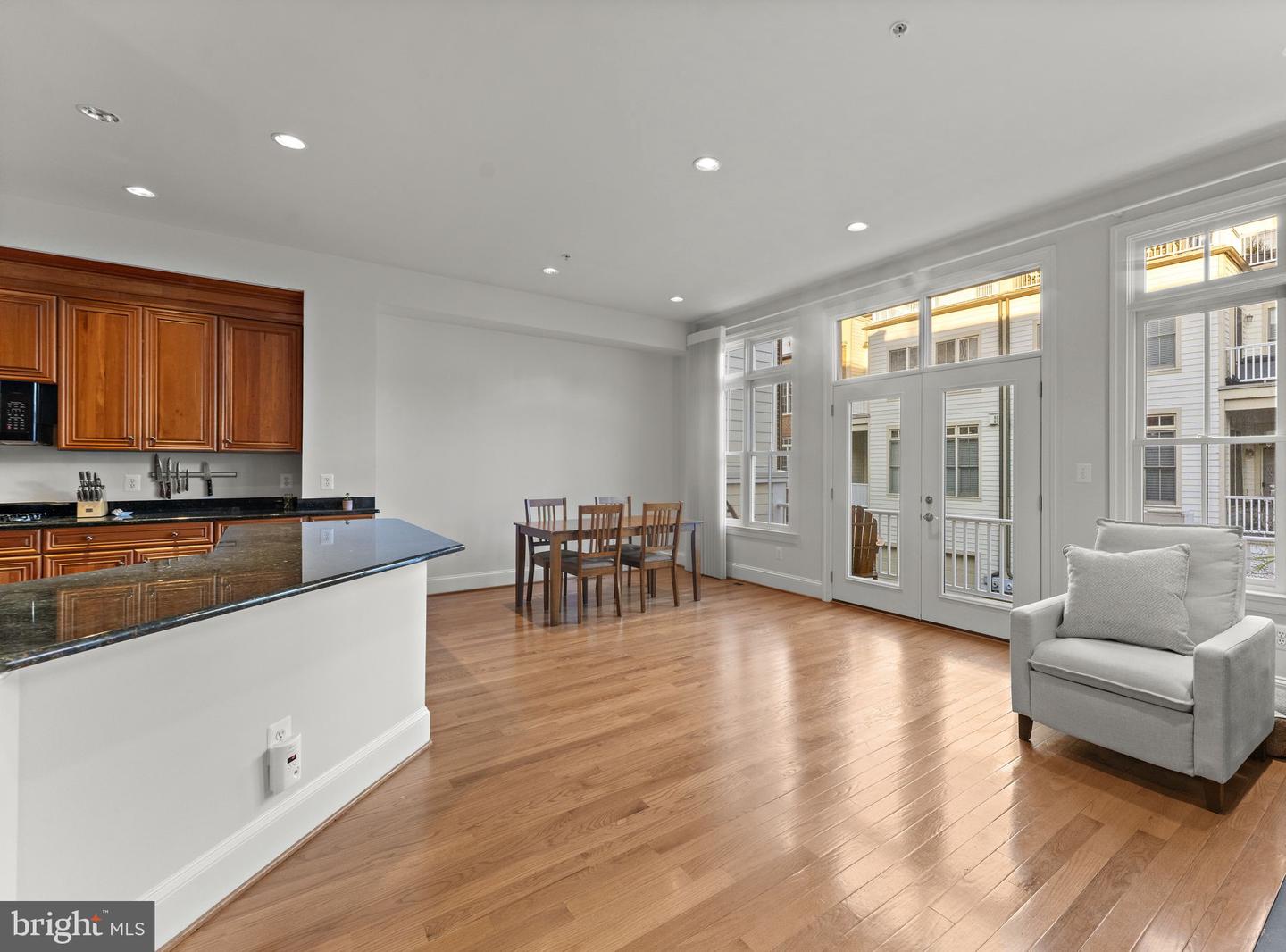 1815 POTOMAC GREENS DR, ALEXANDRIA, Virginia 22314, 4 Bedrooms Bedrooms, ,3 BathroomsBathrooms,Residential,For sale,1815 POTOMAC GREENS DR,VAAX2052000 MLS # VAAX2052000