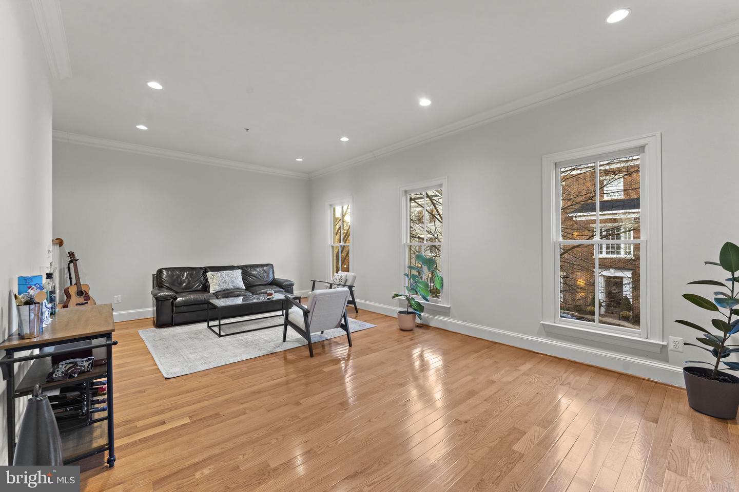 1815 POTOMAC GREENS DR, ALEXANDRIA, Virginia 22314, 4 Bedrooms Bedrooms, ,3 BathroomsBathrooms,Residential,For sale,1815 POTOMAC GREENS DR,VAAX2052000 MLS # VAAX2052000