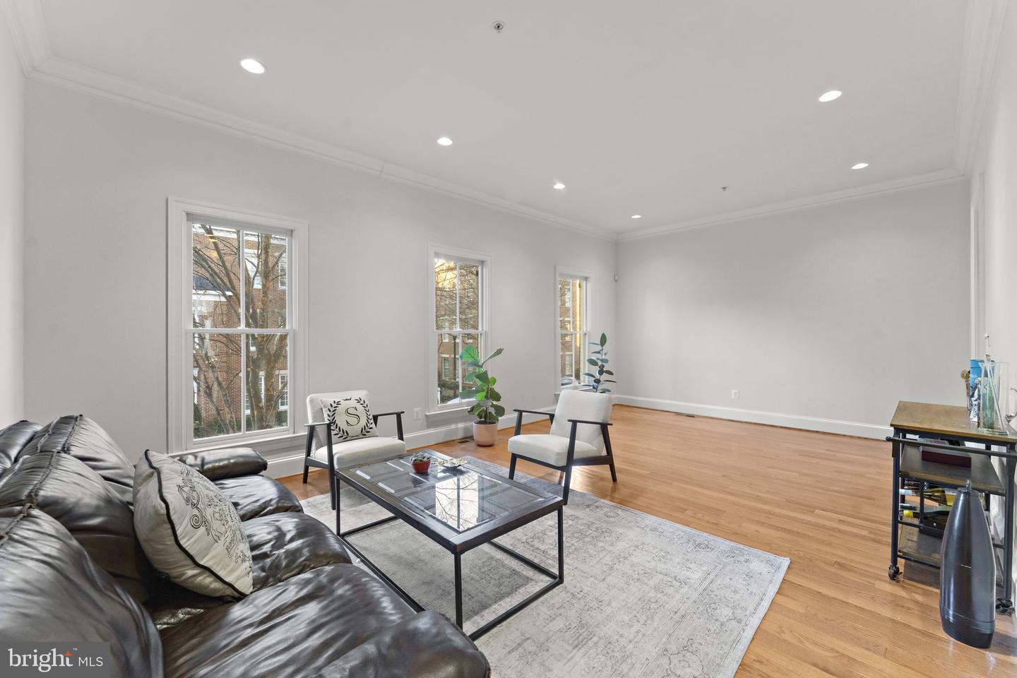 1815 POTOMAC GREENS DR, ALEXANDRIA, Virginia 22314, 4 Bedrooms Bedrooms, ,3 BathroomsBathrooms,Residential,For sale,1815 POTOMAC GREENS DR,VAAX2052000 MLS # VAAX2052000