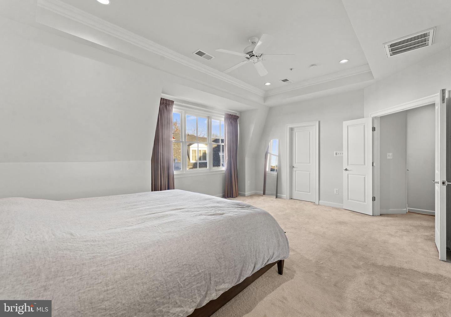 1815 POTOMAC GREENS DR, ALEXANDRIA, Virginia 22314, 4 Bedrooms Bedrooms, ,3 BathroomsBathrooms,Residential,For sale,1815 POTOMAC GREENS DR,VAAX2052000 MLS # VAAX2052000