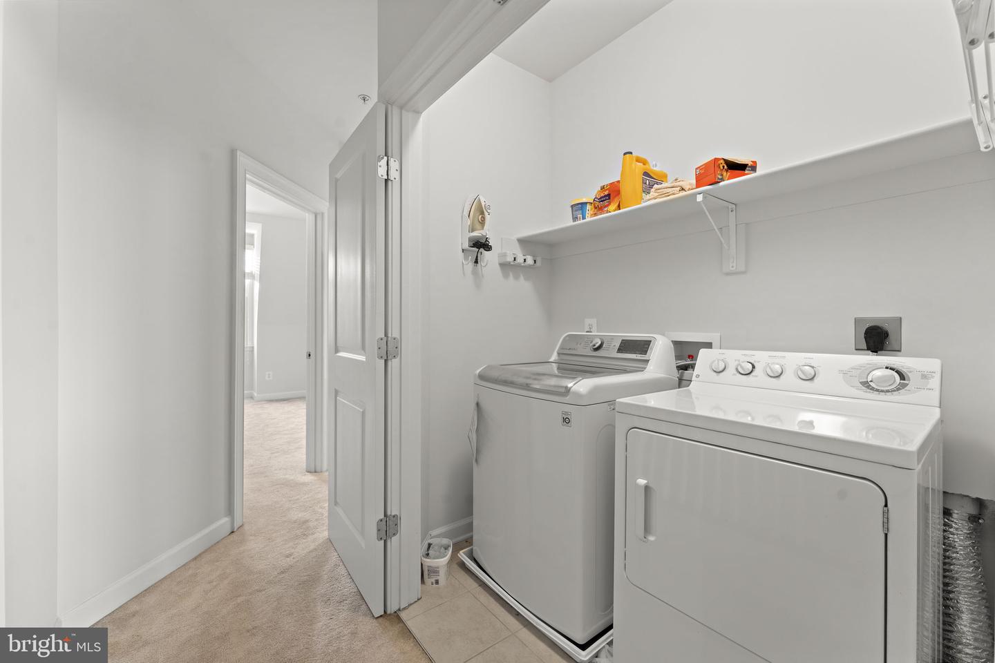 1815 POTOMAC GREENS DR, ALEXANDRIA, Virginia 22314, 4 Bedrooms Bedrooms, ,3 BathroomsBathrooms,Residential,For sale,1815 POTOMAC GREENS DR,VAAX2052000 MLS # VAAX2052000