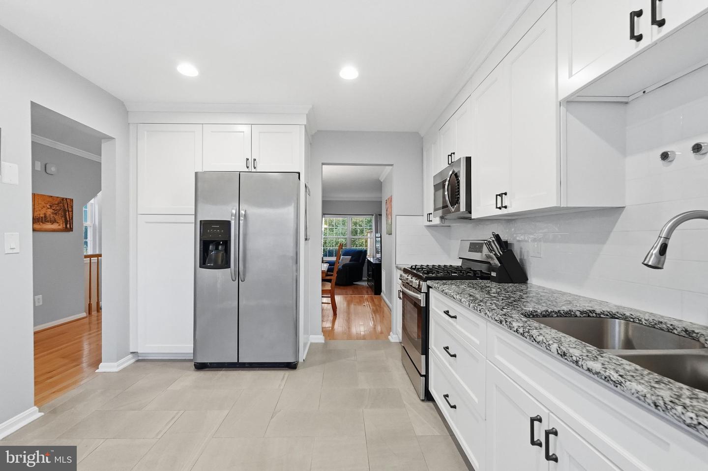 12325 FIELD LARK CT, FAIRFAX, Virginia 22033, 2 Bedrooms Bedrooms, ,2 BathroomsBathrooms,Residential,For sale,12325 FIELD LARK CT,VAFX2280342 MLS # VAFX2280342