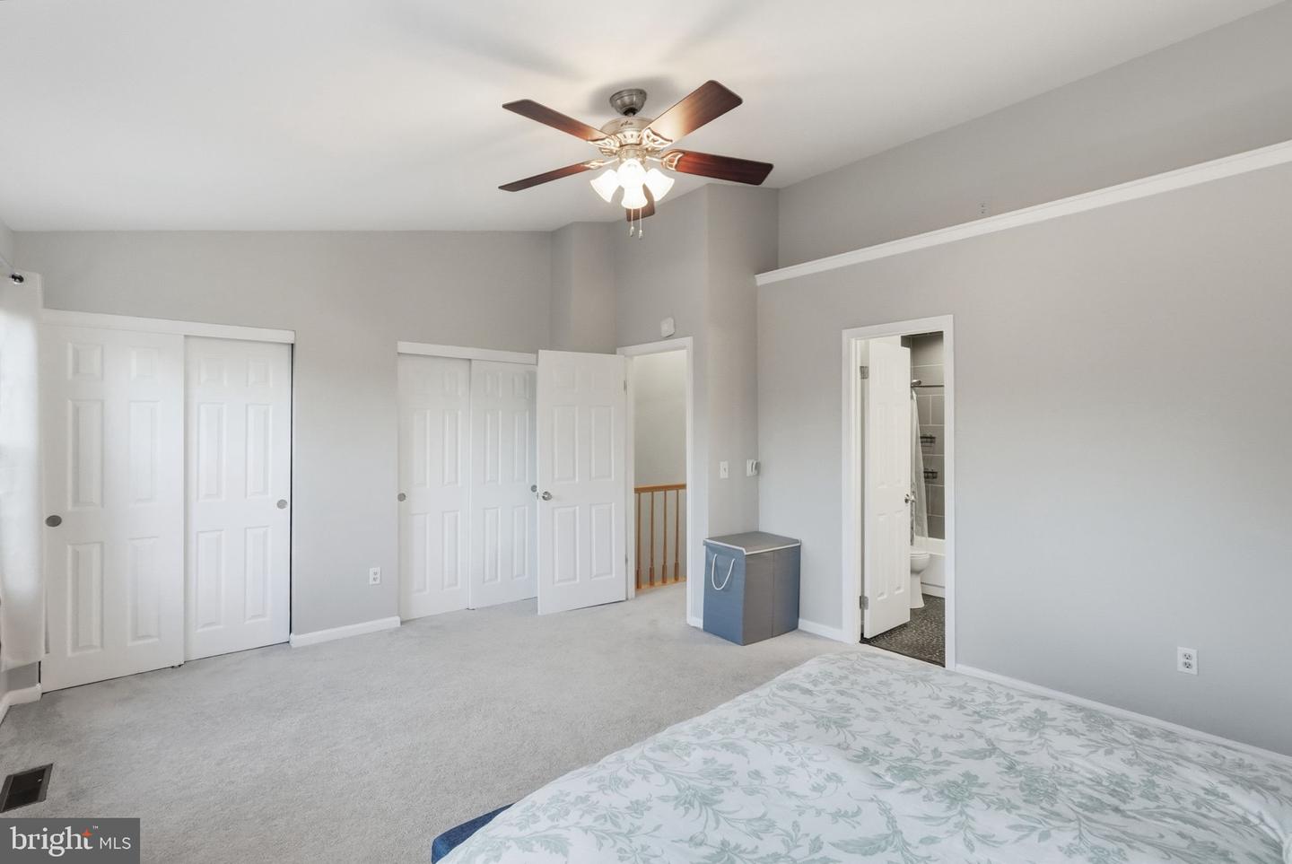 12325 FIELD LARK CT, FAIRFAX, Virginia 22033, 2 Bedrooms Bedrooms, ,2 BathroomsBathrooms,Residential,For sale,12325 FIELD LARK CT,VAFX2280342 MLS # VAFX2280342