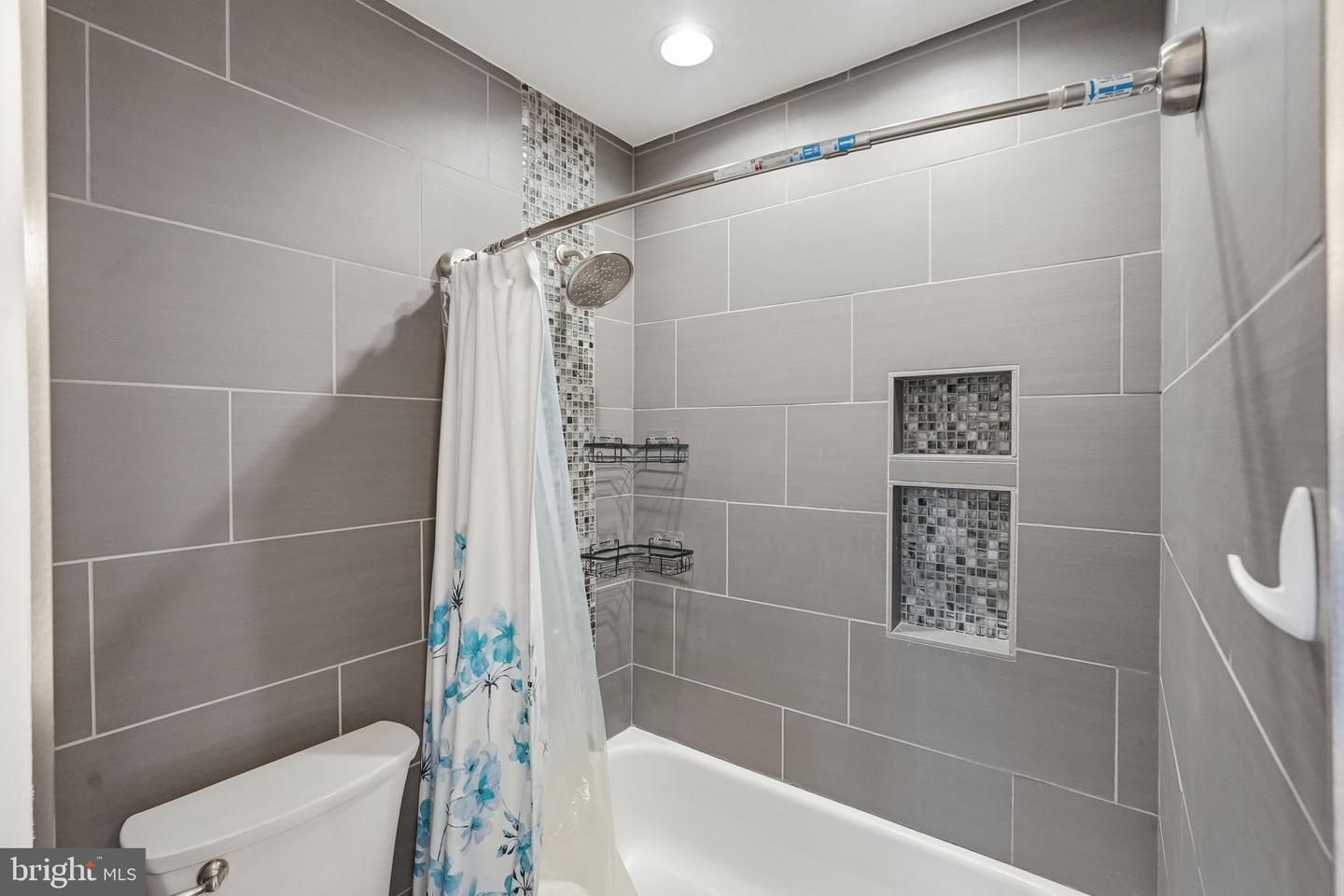 12325 FIELD LARK CT, FAIRFAX, Virginia 22033, 2 Bedrooms Bedrooms, ,2 BathroomsBathrooms,Residential,For sale,12325 FIELD LARK CT,VAFX2280342 MLS # VAFX2280342