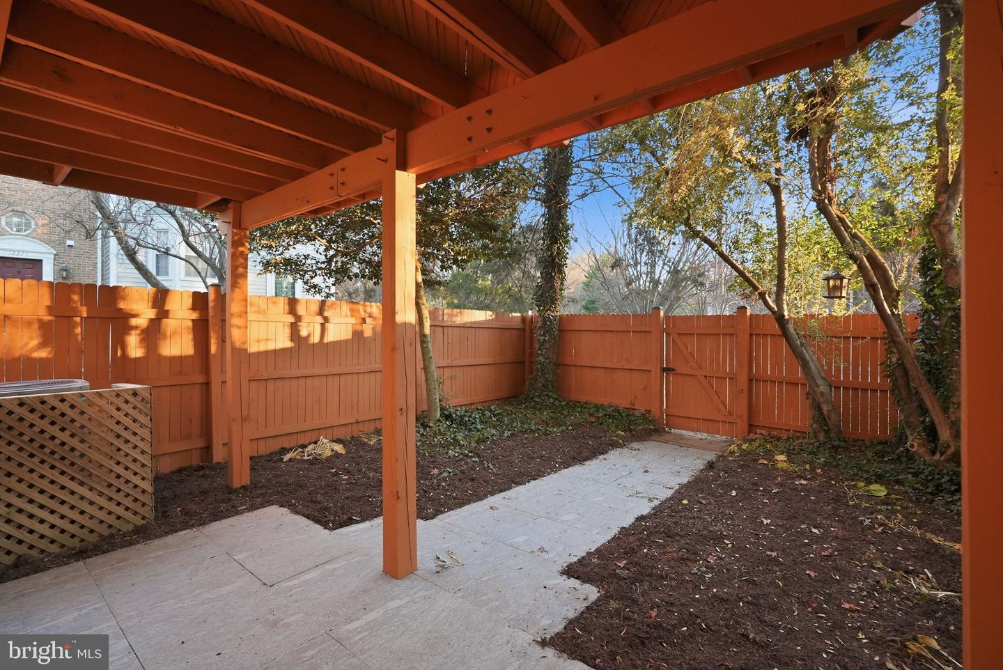 12325 FIELD LARK CT, FAIRFAX, Virginia 22033, 2 Bedrooms Bedrooms, ,2 BathroomsBathrooms,Residential,For sale,12325 FIELD LARK CT,VAFX2280342 MLS # VAFX2280342