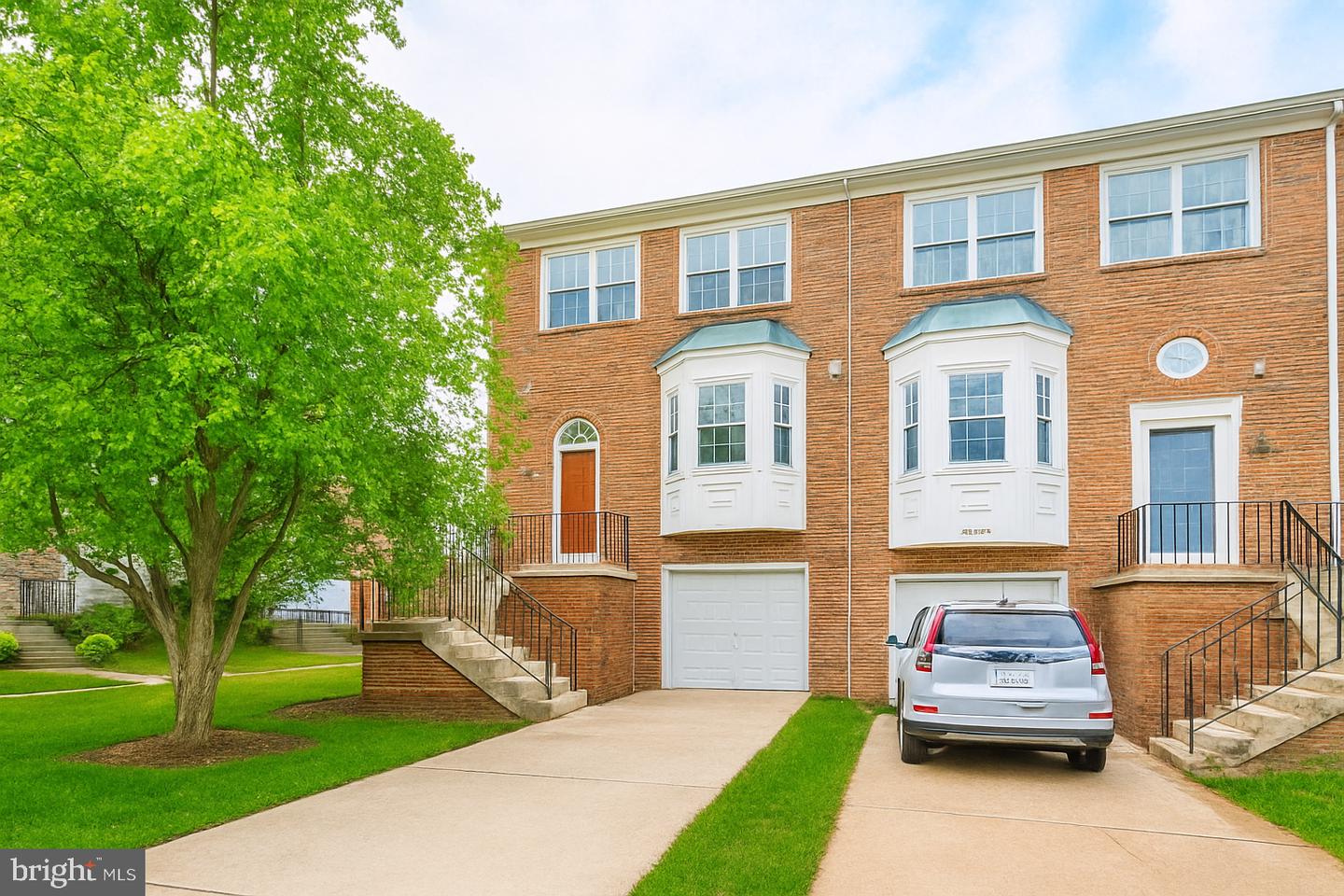 12325 FIELD LARK CT, FAIRFAX, Virginia 22033, 2 Bedrooms Bedrooms, ,2 BathroomsBathrooms,Residential,For sale,12325 FIELD LARK CT,VAFX2280342 MLS # VAFX2280342
