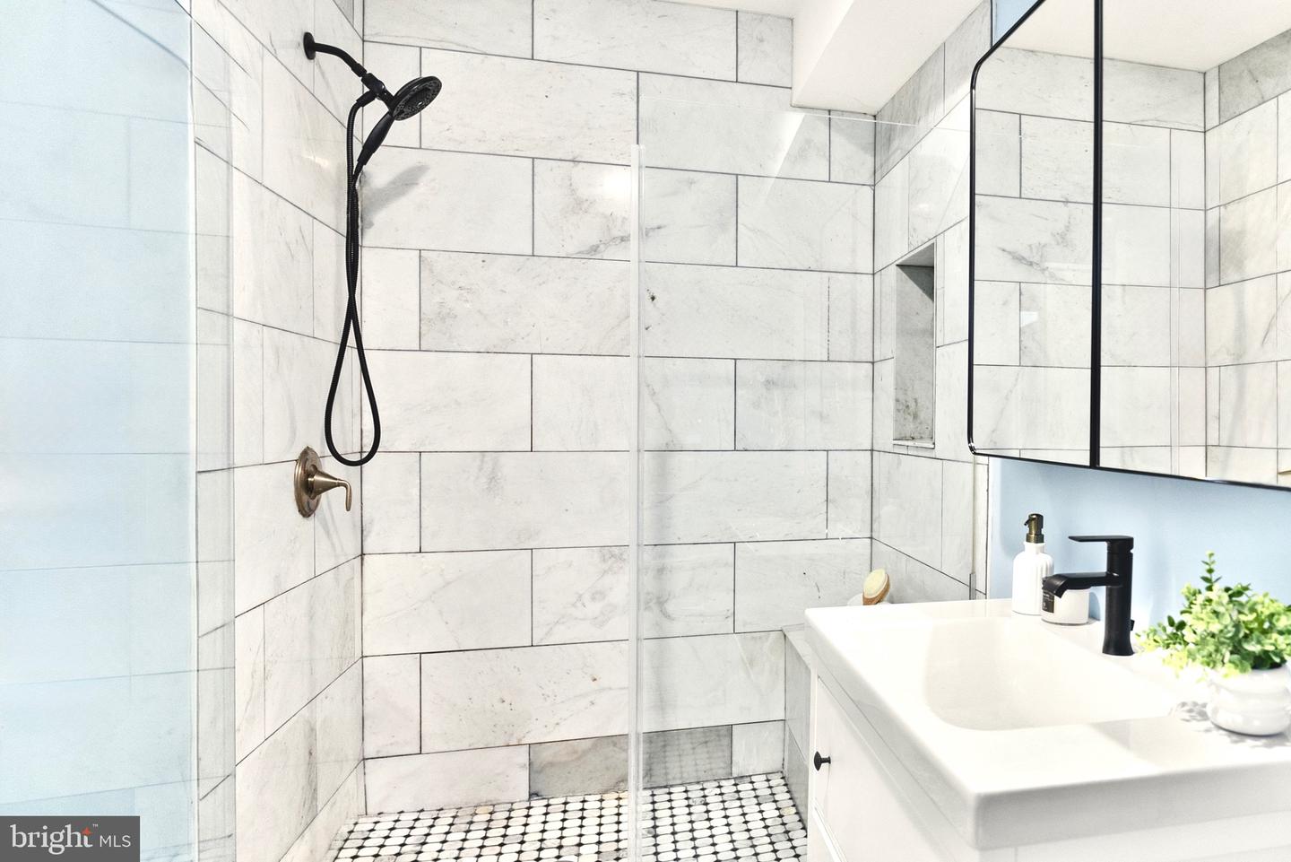 1627 MONTELLO AVE NE, WASHINGTON, District Of Columbia 20002, 3 Bedrooms Bedrooms, ,2 BathroomsBathrooms,Residential,For sale,1627 MONTELLO AVE NE,DCDC2232924 MLS # DCDC2232924