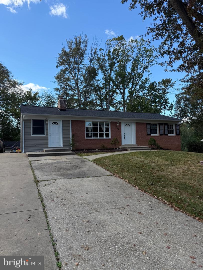 8600 KENTFORD DR, SPRINGFIELD, Virginia 22152, 4 Bedrooms Bedrooms, ,2 BathroomsBathrooms,Residential,For sale,8600 KENTFORD DR,VAFX2280376 MLS # VAFX2280376