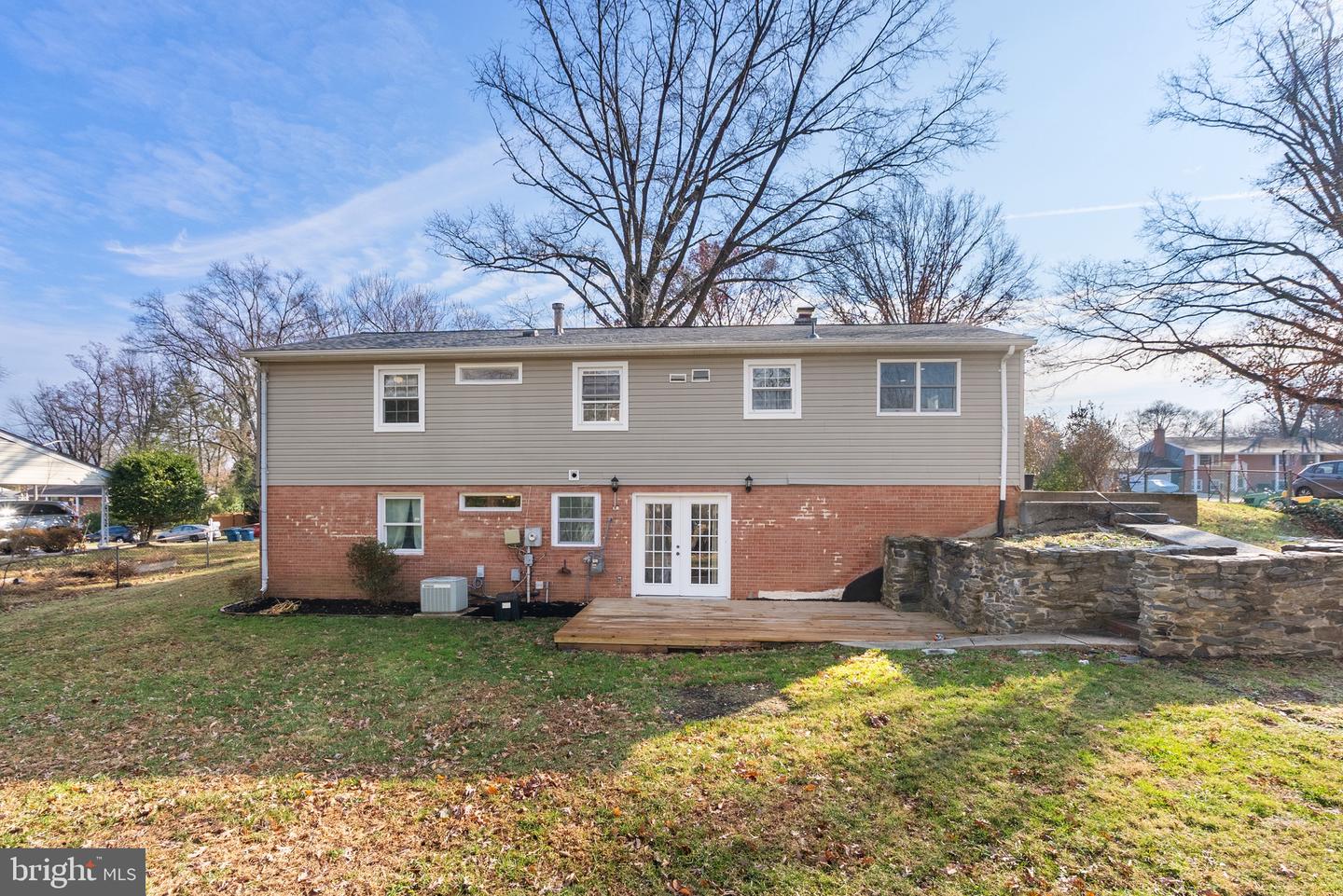 8600 KENTFORD DR, SPRINGFIELD, Virginia 22152, 4 Bedrooms Bedrooms, ,2 BathroomsBathrooms,Residential,For sale,8600 KENTFORD DR,VAFX2280376 MLS # VAFX2280376