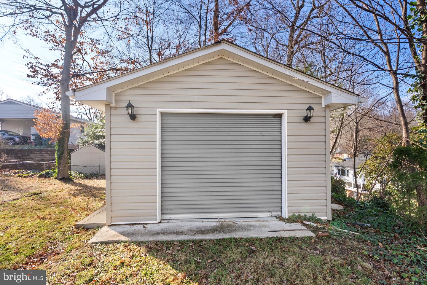 8600 KENTFORD DR, SPRINGFIELD, Virginia 22152, 4 Bedrooms Bedrooms, ,2 BathroomsBathrooms,Residential,For sale,8600 KENTFORD DR,VAFX2280376 MLS # VAFX2280376