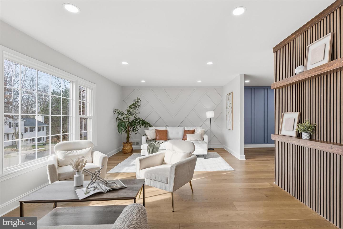 1851 FOXSTONE DR, VIENNA, Virginia 22182, 5 Bedrooms Bedrooms, ,3 BathroomsBathrooms,Residential,For sale,1851 FOXSTONE DR,VAFX2280378 MLS # VAFX2280378