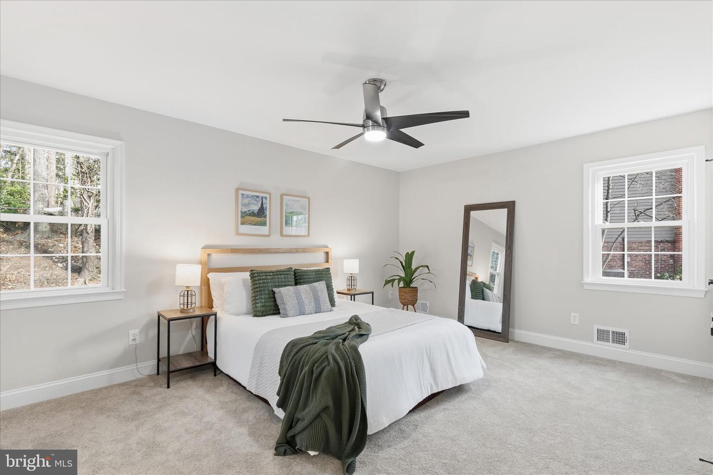 1851 FOXSTONE DR, VIENNA, Virginia 22182, 5 Bedrooms Bedrooms, ,3 BathroomsBathrooms,Residential,For sale,1851 FOXSTONE DR,VAFX2280378 MLS # VAFX2280378