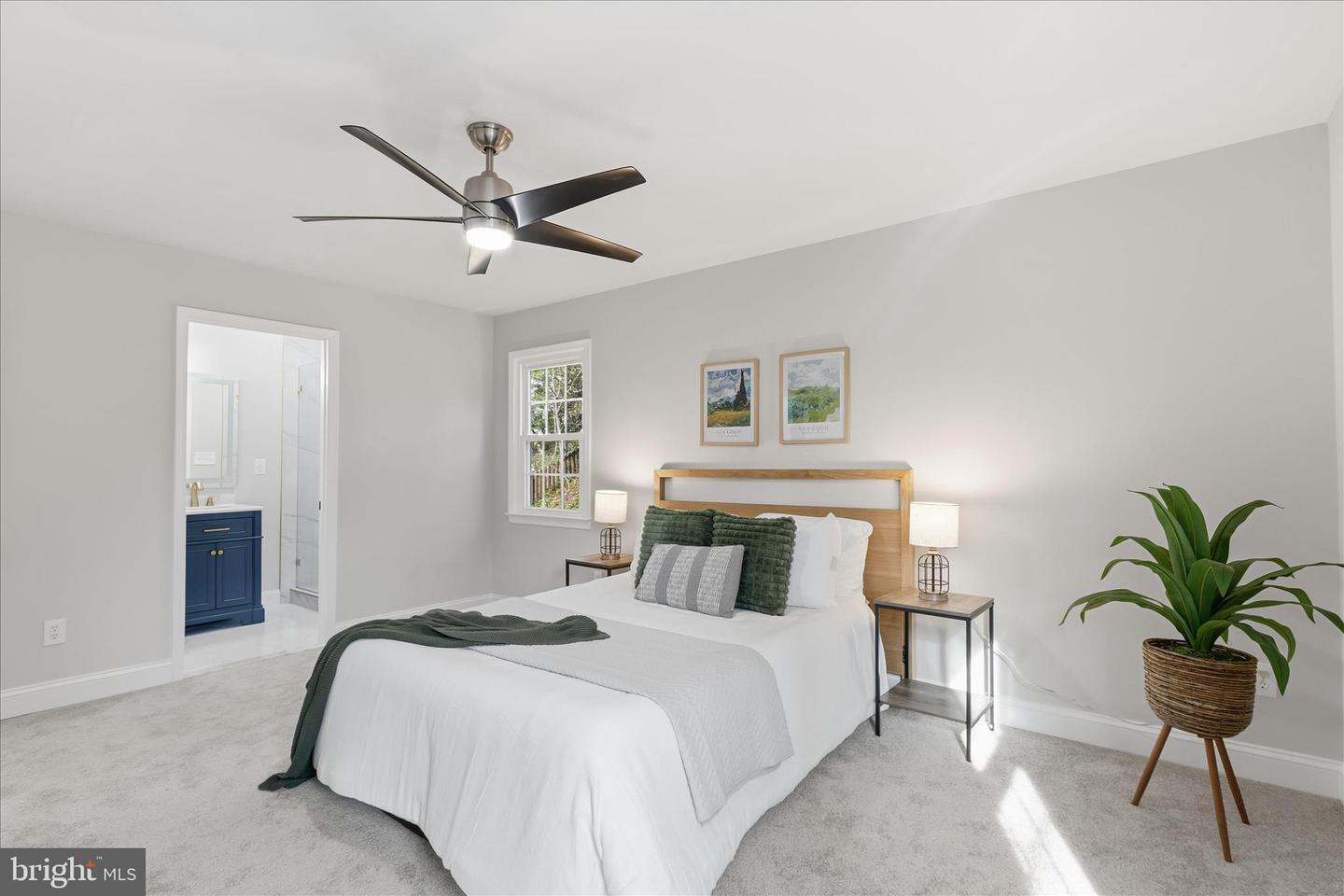 1851 FOXSTONE DR, VIENNA, Virginia 22182, 5 Bedrooms Bedrooms, ,3 BathroomsBathrooms,Residential,For sale,1851 FOXSTONE DR,VAFX2280378 MLS # VAFX2280378