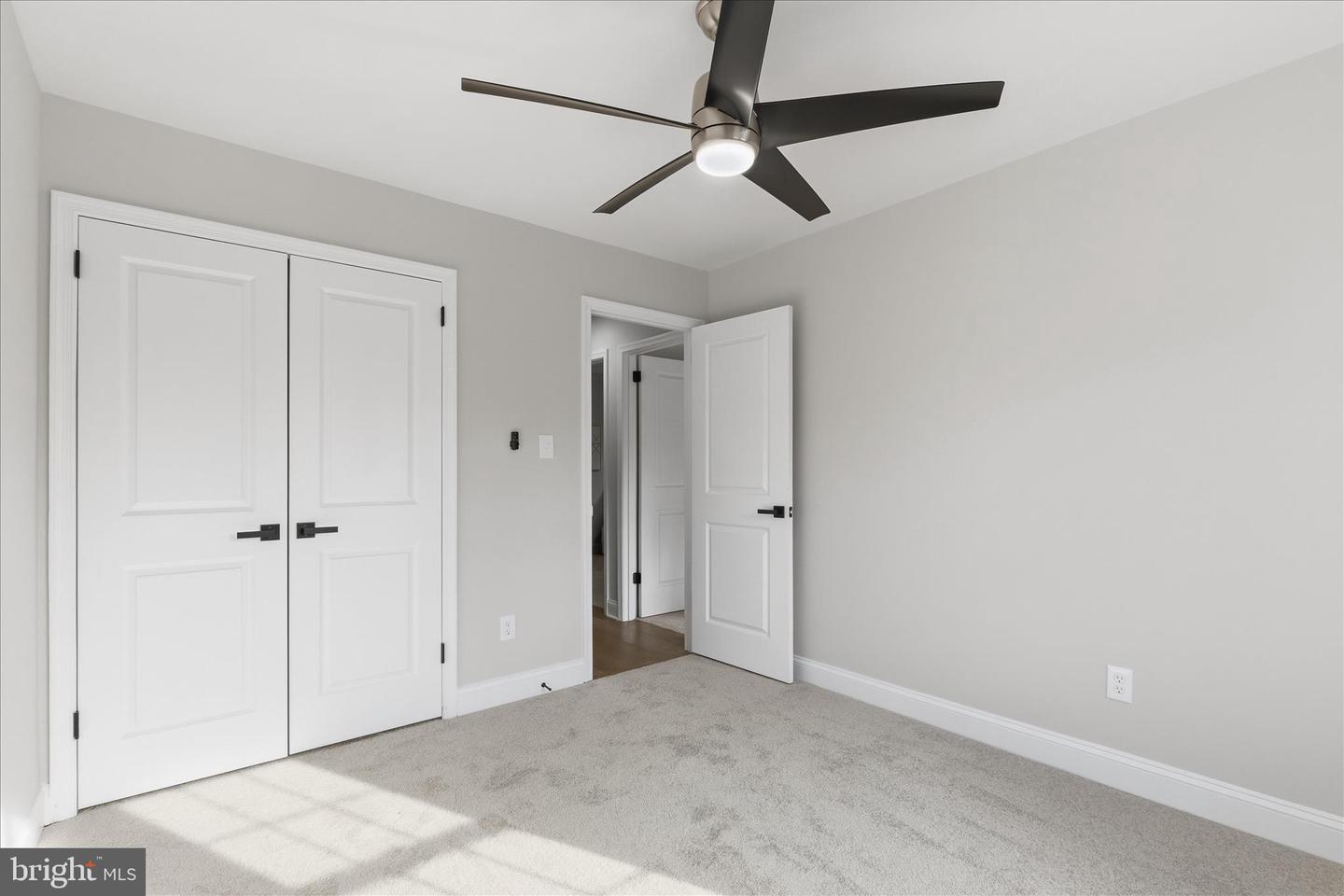 1851 FOXSTONE DR, VIENNA, Virginia 22182, 5 Bedrooms Bedrooms, ,3 BathroomsBathrooms,Residential,For sale,1851 FOXSTONE DR,VAFX2280378 MLS # VAFX2280378