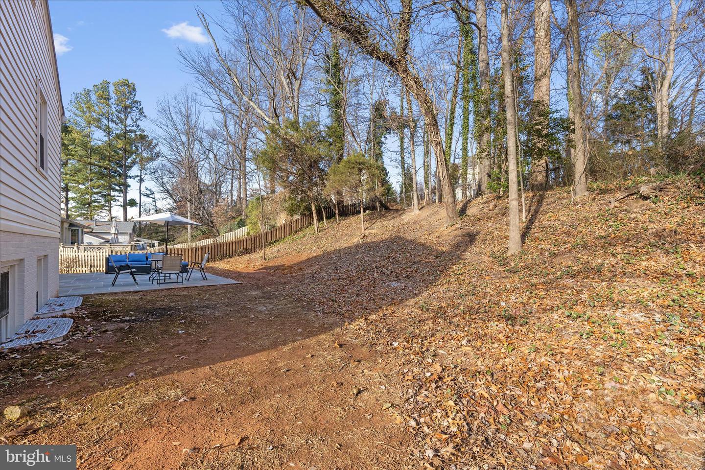 1851 FOXSTONE DR, VIENNA, Virginia 22182, 5 Bedrooms Bedrooms, ,3 BathroomsBathrooms,Residential,For sale,1851 FOXSTONE DR,VAFX2280378 MLS # VAFX2280378