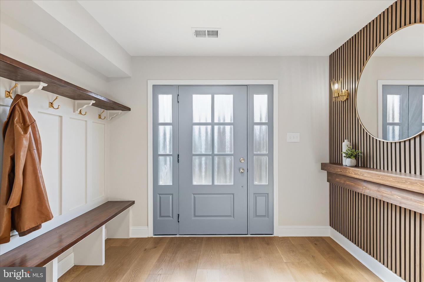 1851 FOXSTONE DR, VIENNA, Virginia 22182, 5 Bedrooms Bedrooms, ,3 BathroomsBathrooms,Residential,For sale,1851 FOXSTONE DR,VAFX2280378 MLS # VAFX2280378