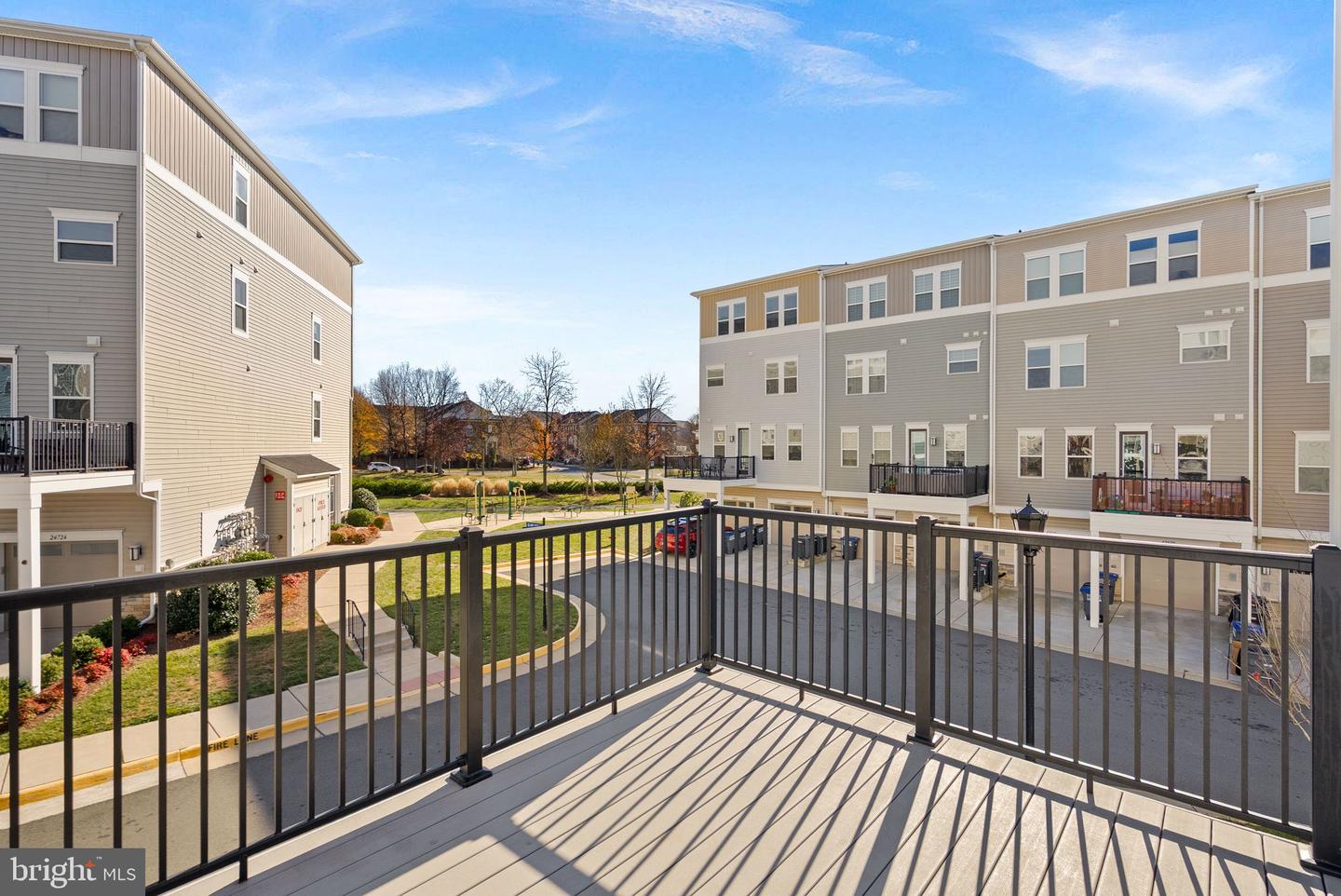 42020 GLADE CREEK TER, ALDIE, Virginia 20105, 3 Bedrooms Bedrooms, ,2 BathroomsBathrooms,Residential,For sale,42020 GLADE CREEK TER,VALO2111666 MLS # VALO2111666