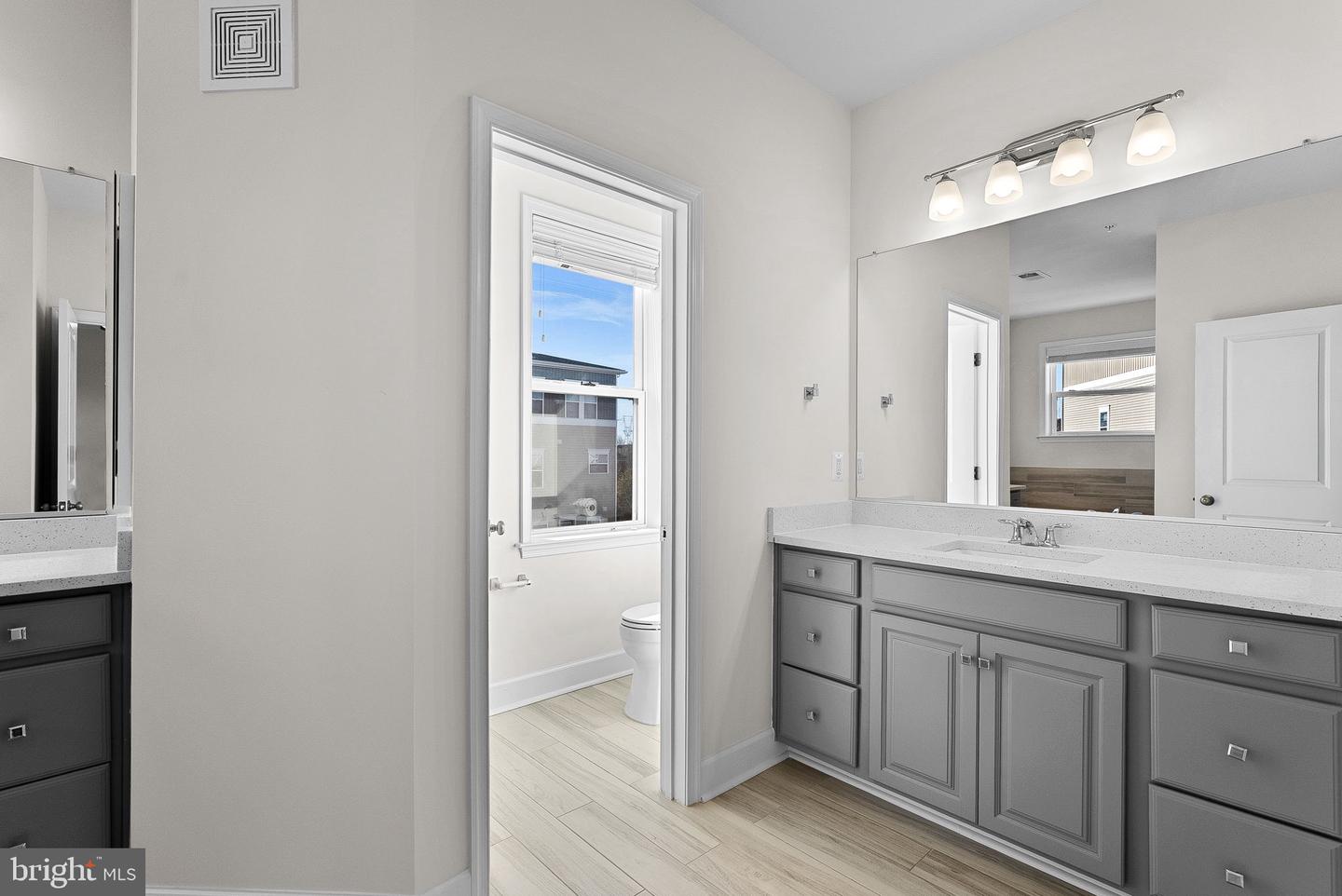 42020 GLADE CREEK TER, ALDIE, Virginia 20105, 3 Bedrooms Bedrooms, ,2 BathroomsBathrooms,Residential,For sale,42020 GLADE CREEK TER,VALO2111666 MLS # VALO2111666