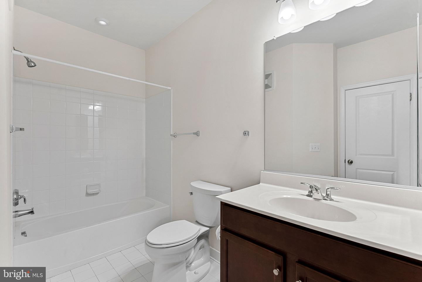 42020 GLADE CREEK TER, ALDIE, Virginia 20105, 3 Bedrooms Bedrooms, ,2 BathroomsBathrooms,Residential,For sale,42020 GLADE CREEK TER,VALO2111666 MLS # VALO2111666