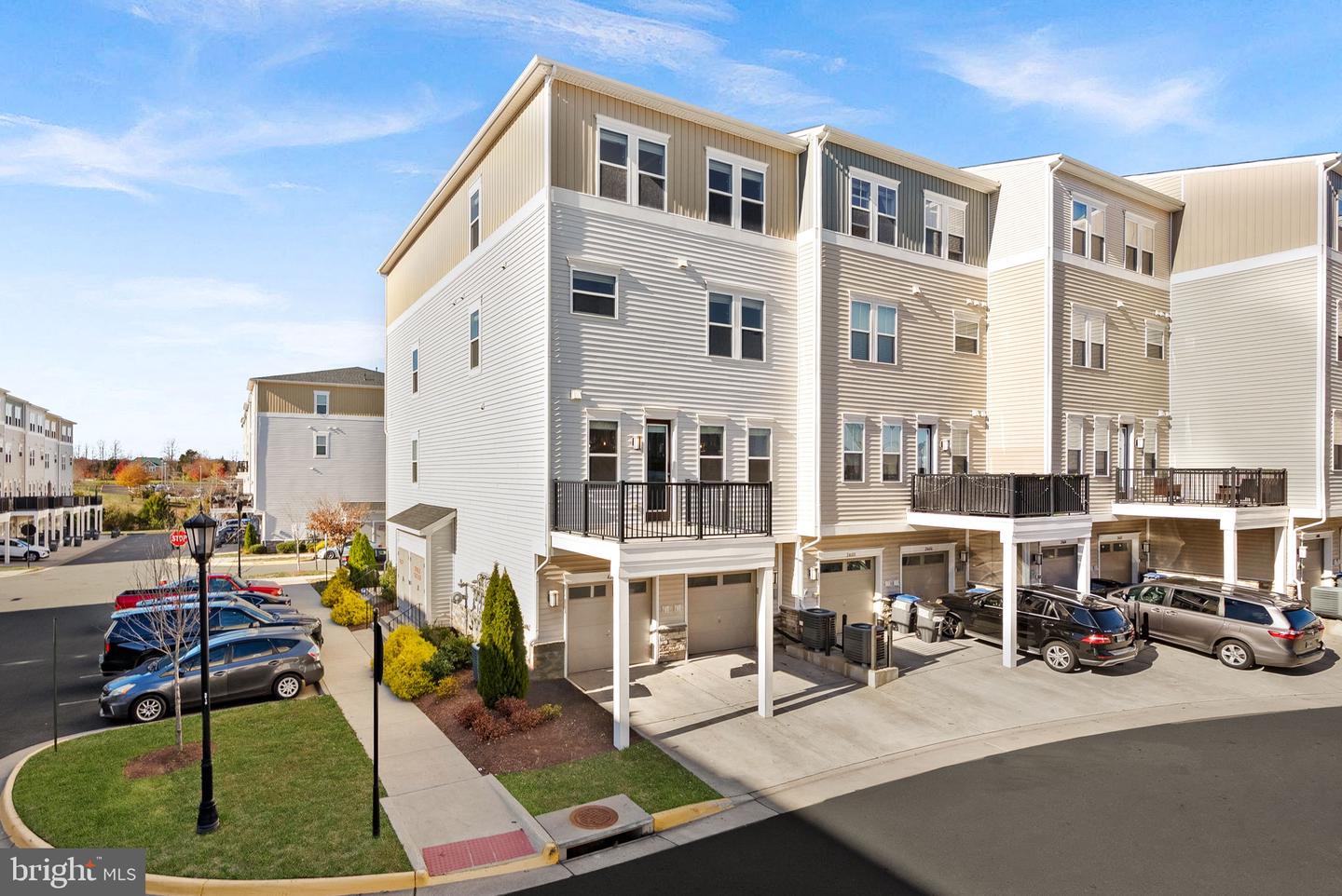 42020 GLADE CREEK TER, ALDIE, Virginia 20105, 3 Bedrooms Bedrooms, ,2 BathroomsBathrooms,Residential,For sale,42020 GLADE CREEK TER,VALO2111666 MLS # VALO2111666