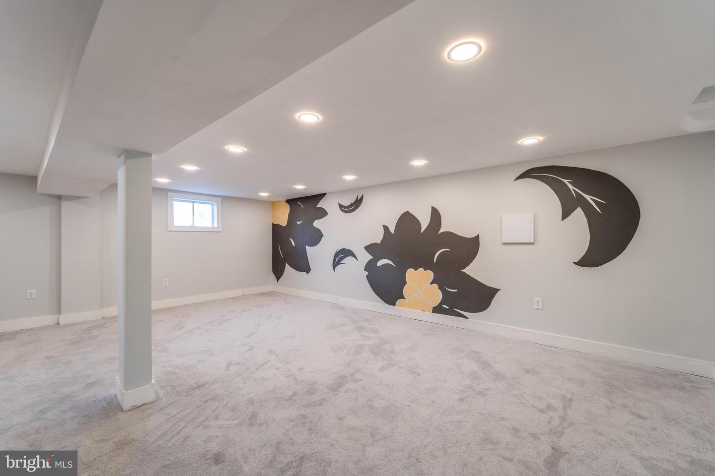 15910 CREST DR, WOODBRIDGE, Virginia 22191, 3 Bedrooms Bedrooms, ,2 BathroomsBathrooms,Residential,For sale,15910 CREST DR,VAPW2108294 MLS # VAPW2108294