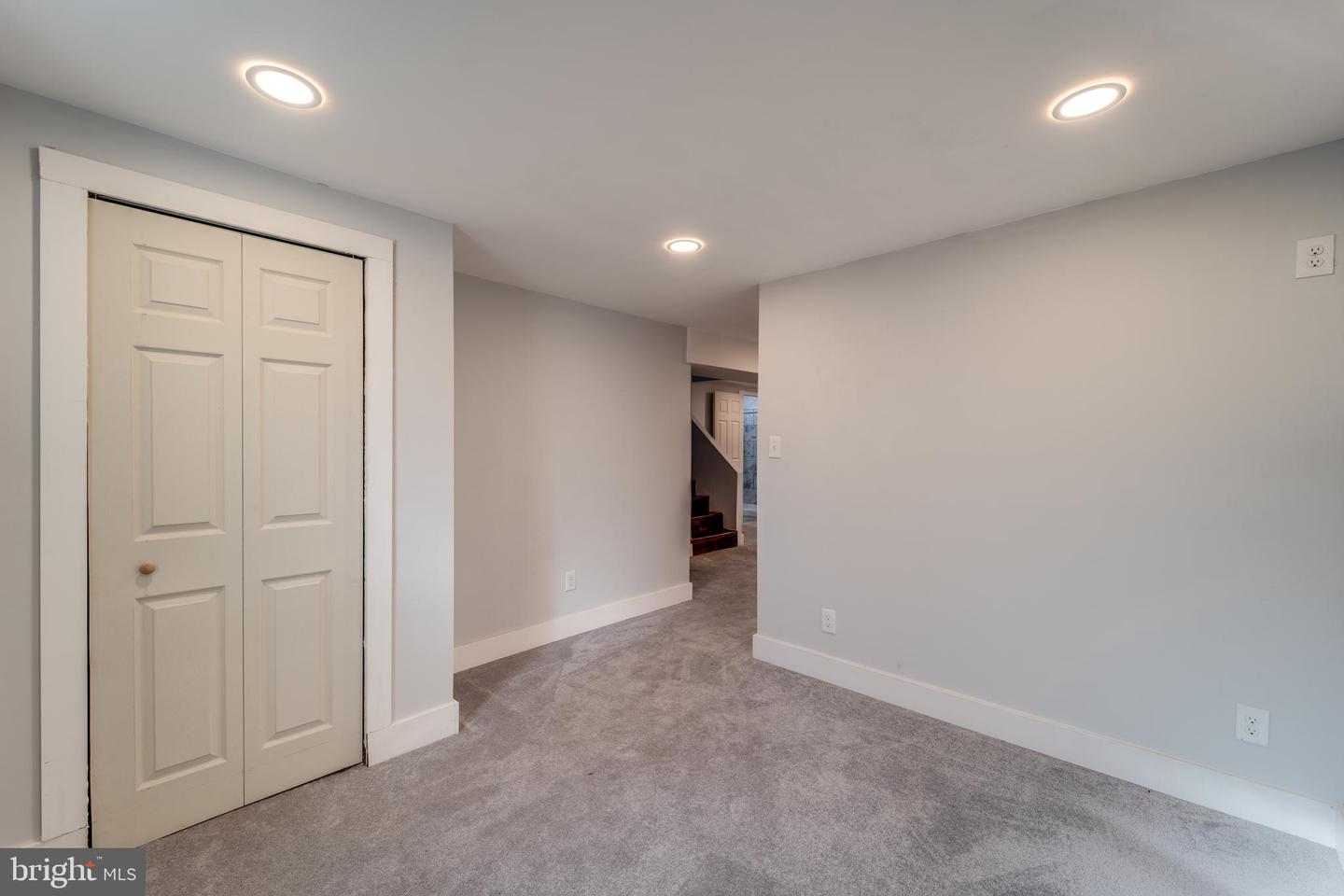 15910 CREST DR, WOODBRIDGE, Virginia 22191, 3 Bedrooms Bedrooms, ,2 BathroomsBathrooms,Residential,For sale,15910 CREST DR,VAPW2108294 MLS # VAPW2108294