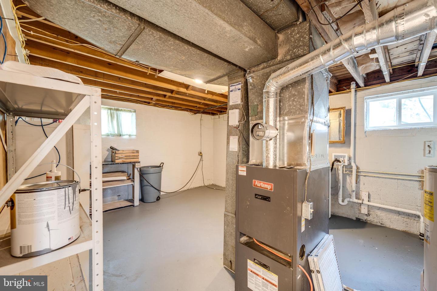 15910 CREST DR, WOODBRIDGE, Virginia 22191, 3 Bedrooms Bedrooms, ,2 BathroomsBathrooms,Residential,For sale,15910 CREST DR,VAPW2108294 MLS # VAPW2108294