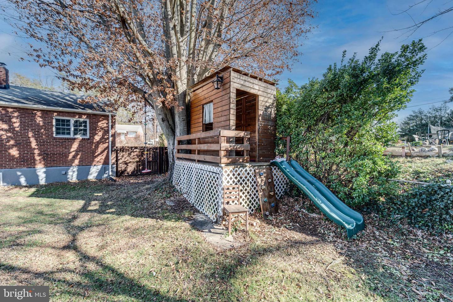 15910 CREST DR, WOODBRIDGE, Virginia 22191, 3 Bedrooms Bedrooms, ,2 BathroomsBathrooms,Residential,For sale,15910 CREST DR,VAPW2108294 MLS # VAPW2108294