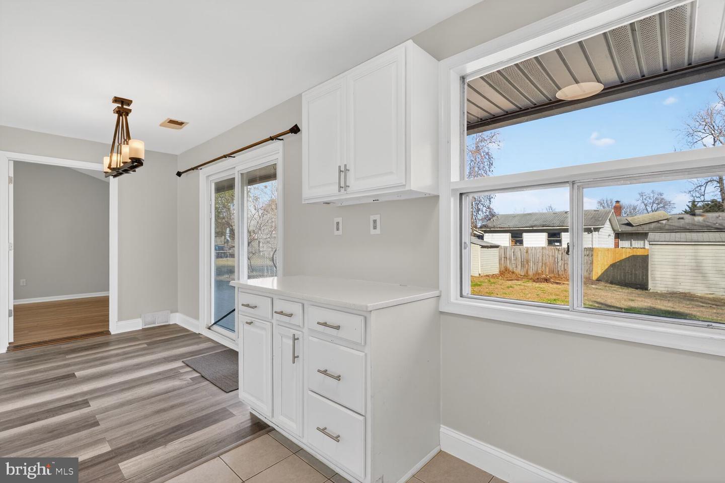 6307 COTTONWOOD DR, ALEXANDRIA, Virginia 22310, 3 Bedrooms Bedrooms, ,2 BathroomsBathrooms,Residential,For sale,6307 COTTONWOOD DR,VAFX2280450 MLS # VAFX2280450