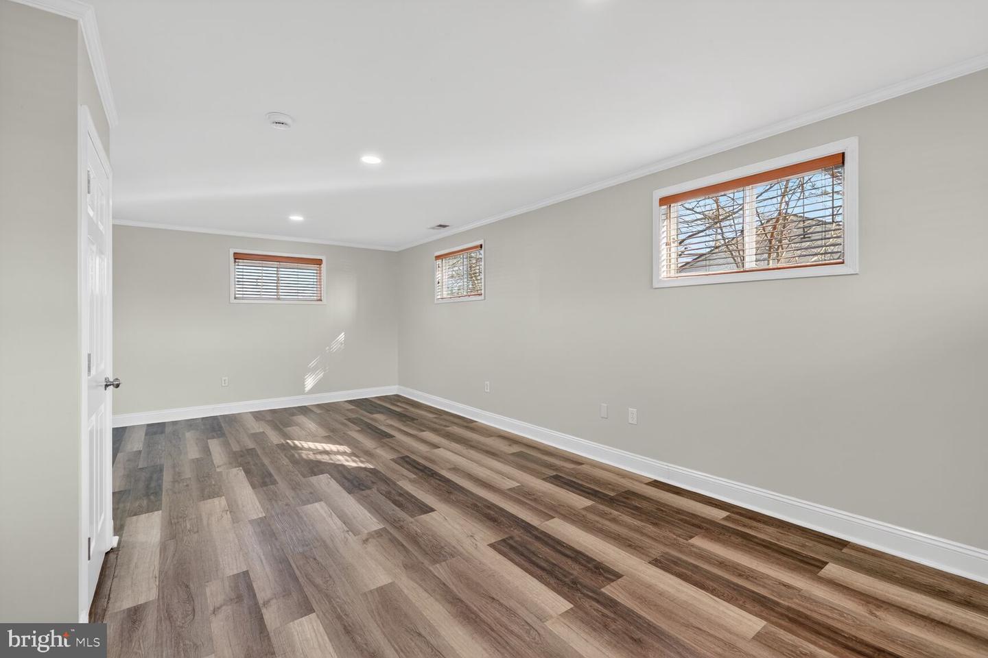 6307 COTTONWOOD DR, ALEXANDRIA, Virginia 22310, 3 Bedrooms Bedrooms, ,2 BathroomsBathrooms,Residential,For sale,6307 COTTONWOOD DR,VAFX2280450 MLS # VAFX2280450