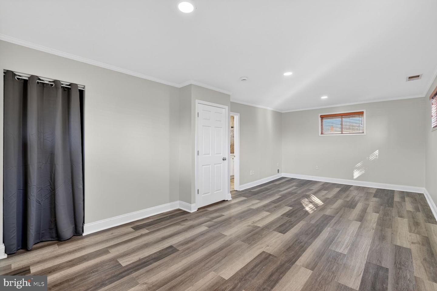 6307 COTTONWOOD DR, ALEXANDRIA, Virginia 22310, 3 Bedrooms Bedrooms, ,2 BathroomsBathrooms,Residential,For sale,6307 COTTONWOOD DR,VAFX2280450 MLS # VAFX2280450