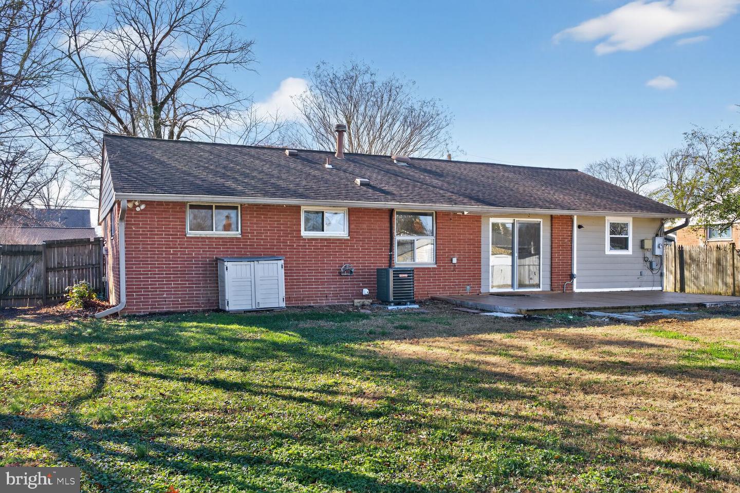 6307 COTTONWOOD DR, ALEXANDRIA, Virginia 22310, 3 Bedrooms Bedrooms, ,2 BathroomsBathrooms,Residential,For sale,6307 COTTONWOOD DR,VAFX2280450 MLS # VAFX2280450