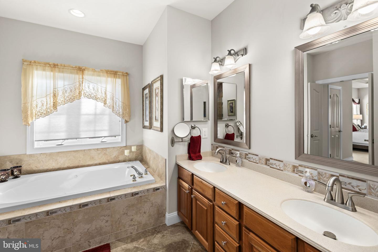 SPOTSYLVANIA, Virginia 22551, 5 Bedrooms Bedrooms, ,4 BathroomsBathrooms,Residential,For sale,VASP2037826 MLS # VASP2037826