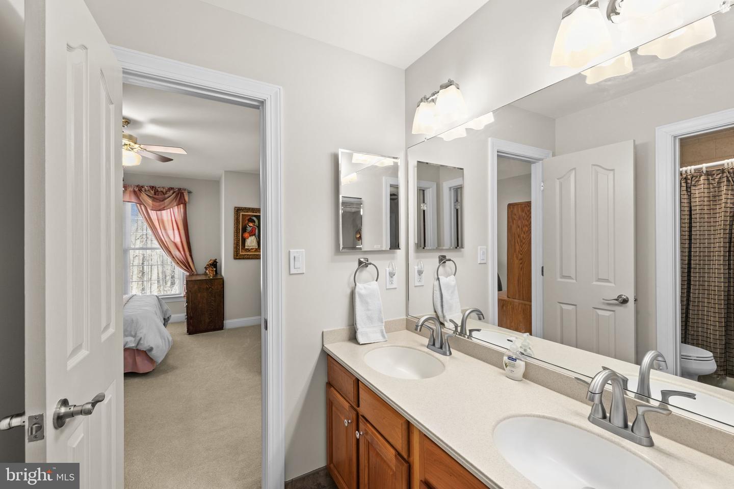 SPOTSYLVANIA, Virginia 22551, 5 Bedrooms Bedrooms, ,4 BathroomsBathrooms,Residential,For sale,VASP2037826 MLS # VASP2037826