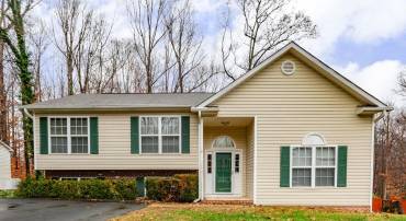 10421 CHESTERWOOD DR, SPOTSYLVANIA, Virginia 22553, 4 Bedrooms Bedrooms, ,3 BathroomsBathrooms,Residential,For sale,10421 CHESTERWOOD DR,VASP2037832 MLS # VASP2037832