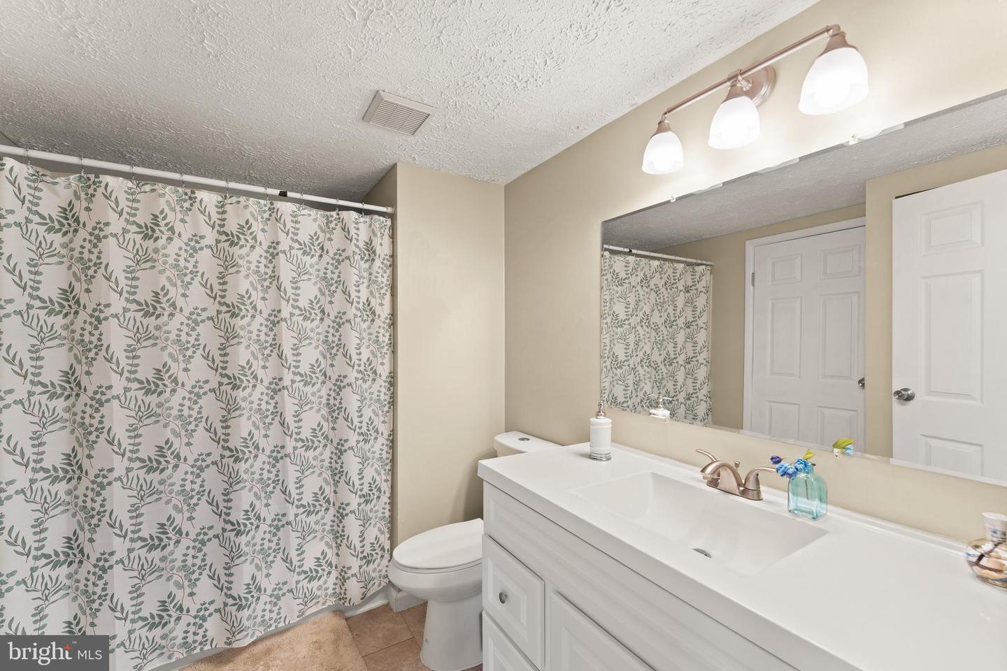 1616 BARNSTEAD DR, RESTON, Virginia 20194, 3 Bedrooms Bedrooms, ,1 BathroomBathrooms,Residential,For sale,1616 BARNSTEAD DR,VAFX2280562 MLS # VAFX2280562