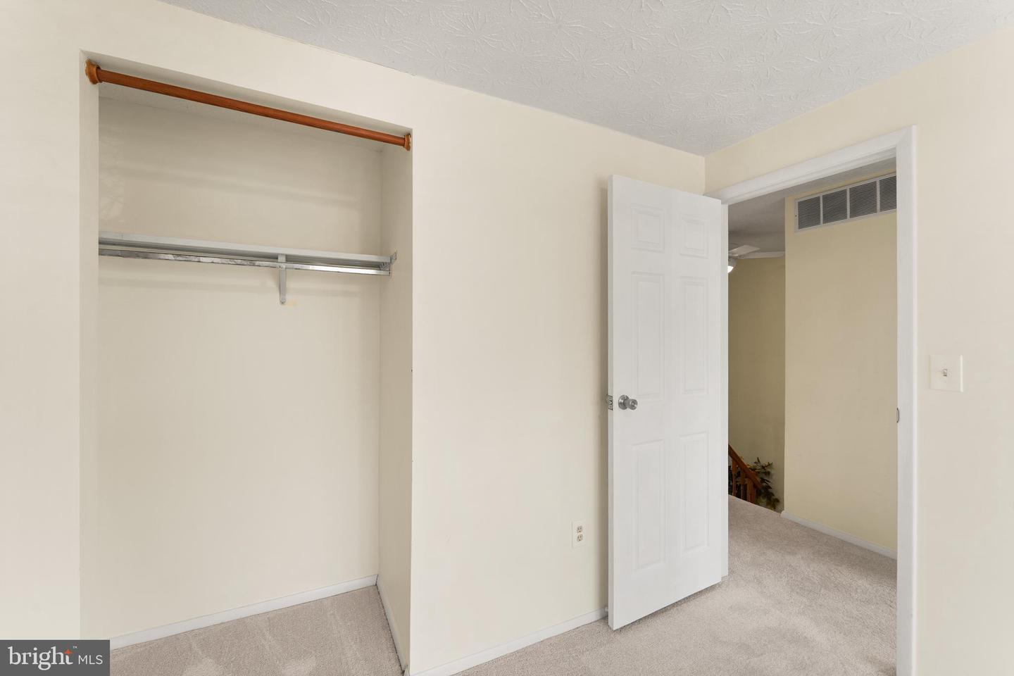 1616 BARNSTEAD DR, RESTON, Virginia 20194, 3 Bedrooms Bedrooms, ,1 BathroomBathrooms,Residential,For sale,1616 BARNSTEAD DR,VAFX2280562 MLS # VAFX2280562