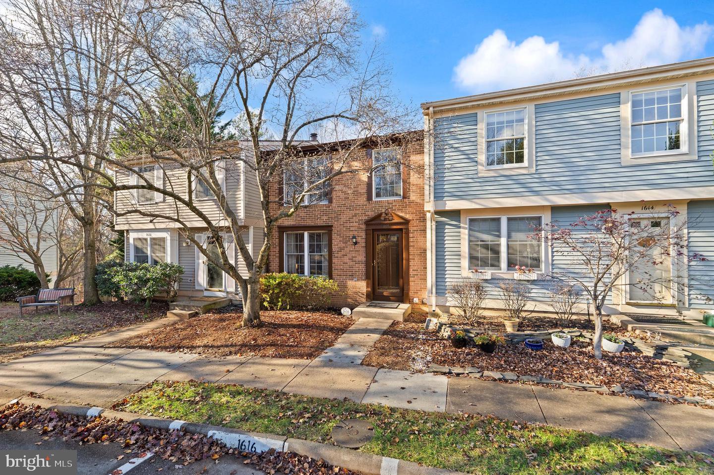 1616 BARNSTEAD DR, RESTON, Virginia 20194, 3 Bedrooms Bedrooms, ,1 BathroomBathrooms,Residential,For sale,1616 BARNSTEAD DR,VAFX2280562 MLS # VAFX2280562