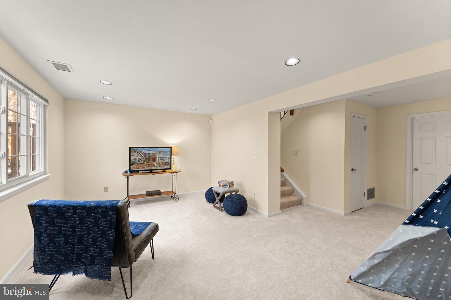 1616 BARNSTEAD DR, RESTON, Virginia 20194, 3 Bedrooms Bedrooms, ,1 BathroomBathrooms,Residential,For sale,1616 BARNSTEAD DR,VAFX2280562 MLS # VAFX2280562