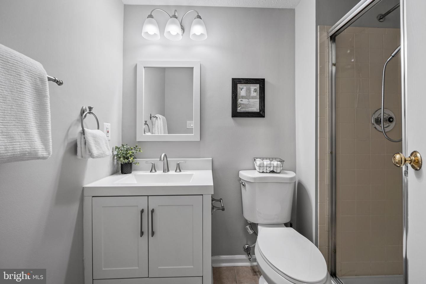 1747 SUNDANCE DR, RESTON, Virginia 20194, 3 Bedrooms Bedrooms, ,2 BathroomsBathrooms,Residential,For sale,1747 SUNDANCE DR,VAFX2280606 MLS # VAFX2280606