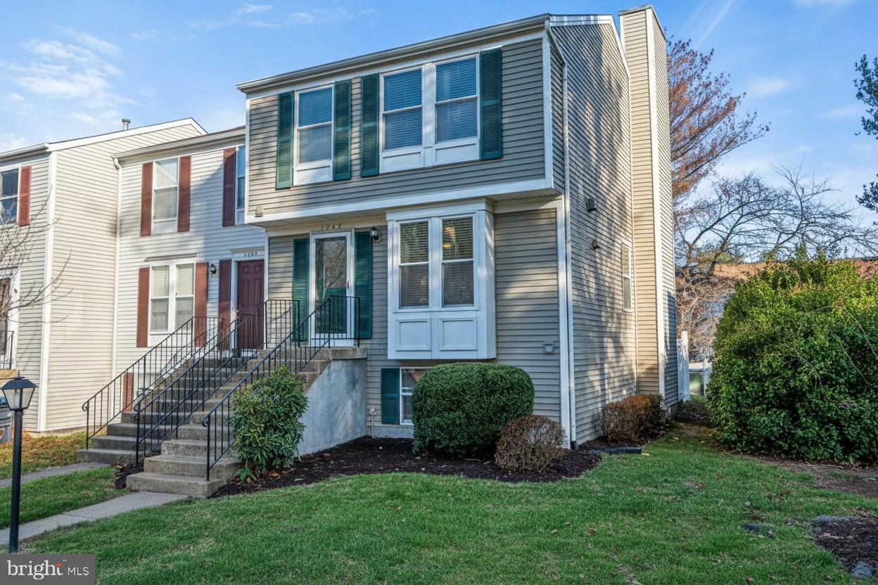 1747 SUNDANCE DR, RESTON, Virginia 20194, 3 Bedrooms Bedrooms, ,2 BathroomsBathrooms,Residential,For sale,1747 SUNDANCE DR,VAFX2280606 MLS # VAFX2280606