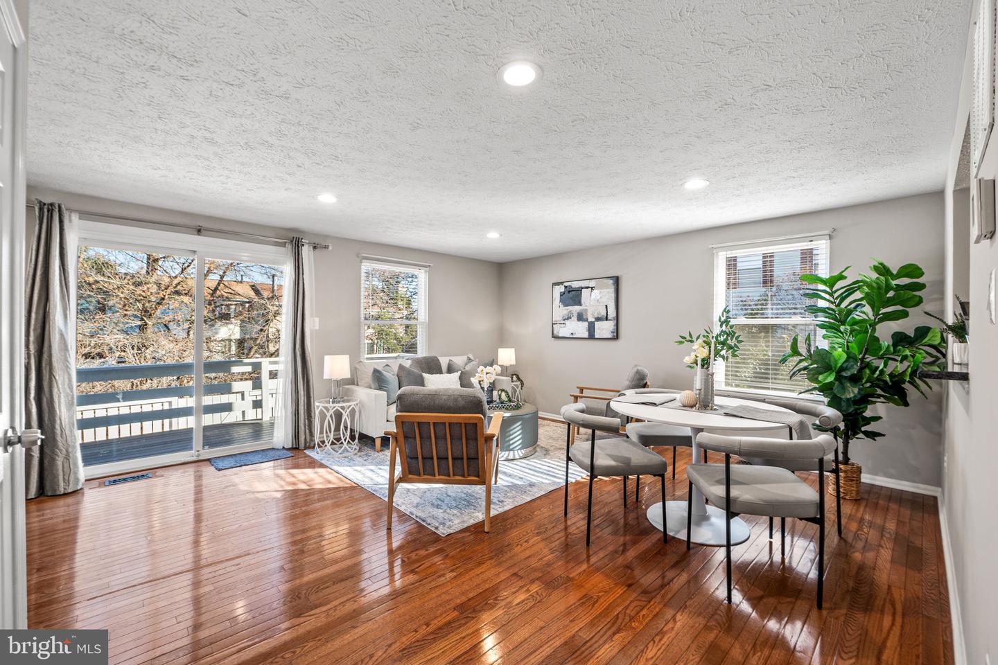 1747 SUNDANCE DR, RESTON, Virginia 20194, 3 Bedrooms Bedrooms, ,2 BathroomsBathrooms,Residential,For sale,1747 SUNDANCE DR,VAFX2280606 MLS # VAFX2280606